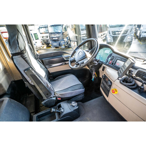 2017 MAN TGS 33.420 BB-45310547