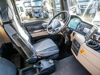 2017-man-tgs-33-420-bb-1413315-45310547