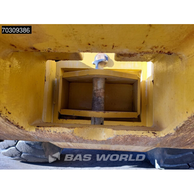 2017 كاتربيلر 972M-45310810