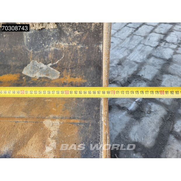 2021 دووسان DX85R-3-45310944