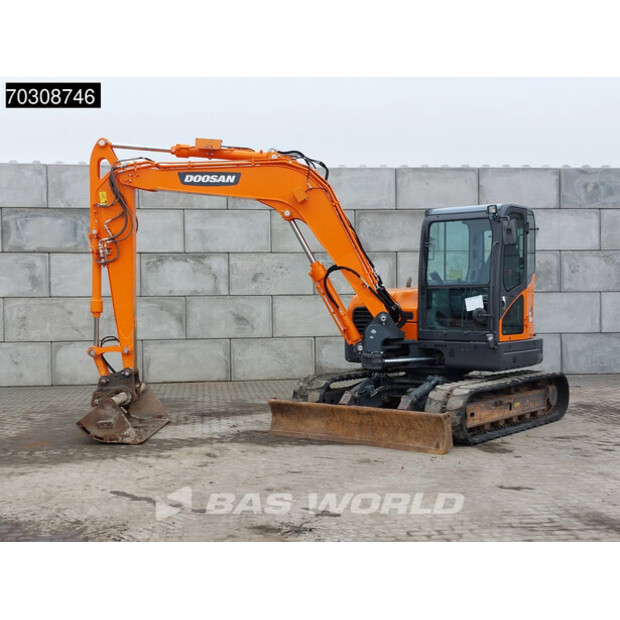 2021 دووسان DX85R-3-45310982