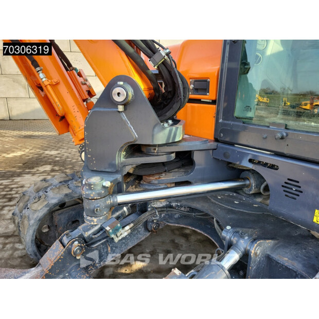 2021 دووسان DX85R-3-45311068