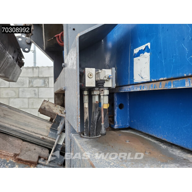 2012 أخرى MC100-45311137