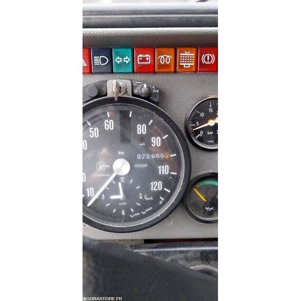 1992 Renault S170-45324935