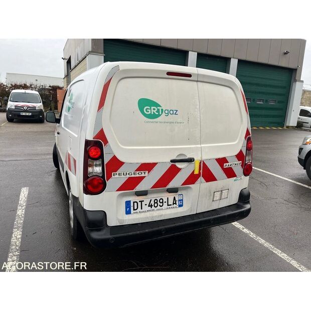 2015 Peugeot PARTNER-45324937