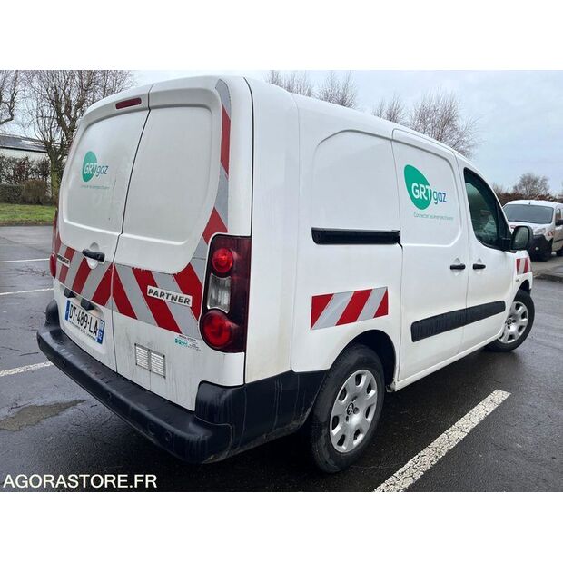 2015 Peugeot PARTNER-45324958