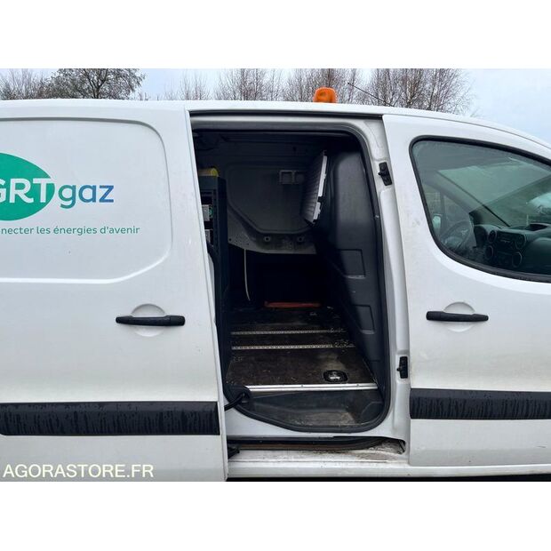 2015 Peugeot PARTNER-45324962