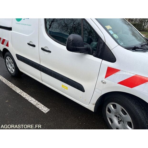 2015 Peugeot PARTNER-45324968