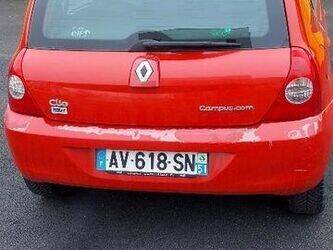 2010-renault-clio-1413425-45325008