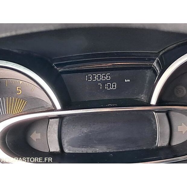 2015 Renault Clio-45325013