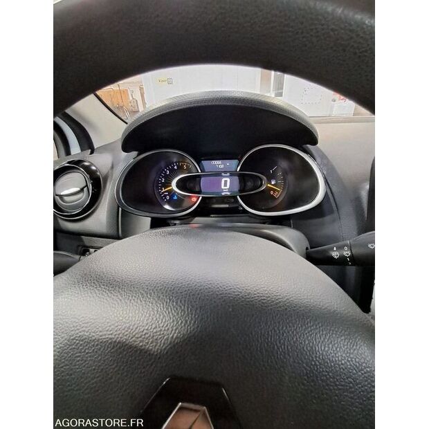 2015 Renault Clio-45325019