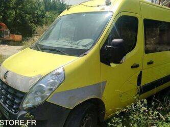 2011-renault-master-1413427-45325024