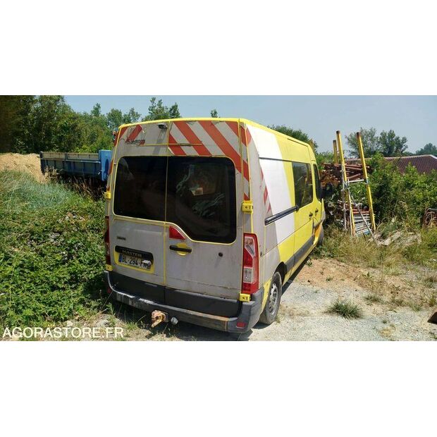 2011 رينو Master-45325025