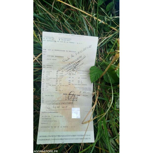 2011 رينو Master-45325041