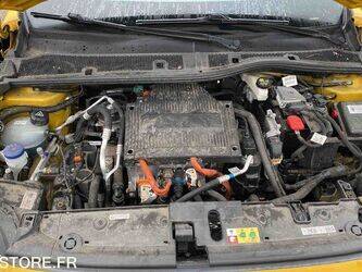 2020-peugeot-208-45325109