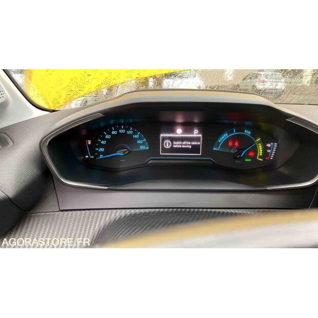 2020 Peugeot 208-45325115