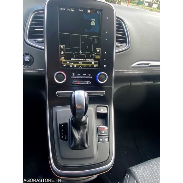 2020 Renault Megane-45325132