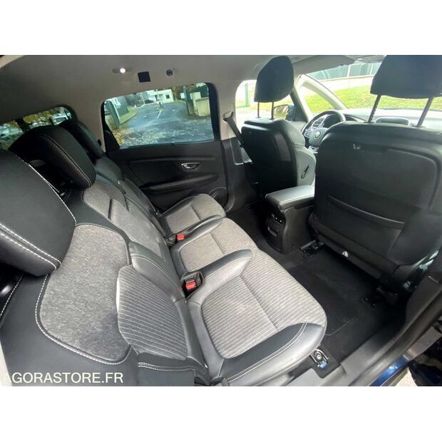 2020 Renault Megane-45325136