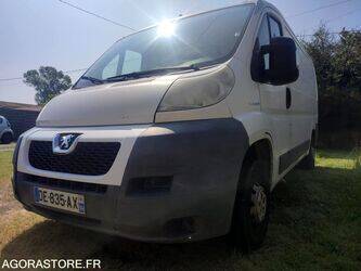 2008-peugeot-45325166