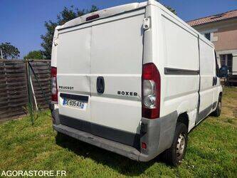 2008-peugeot-45325169