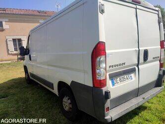 2008-peugeot-45325171