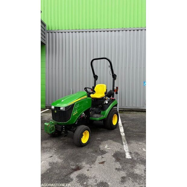 JOHN DEERE 1026R-45325195