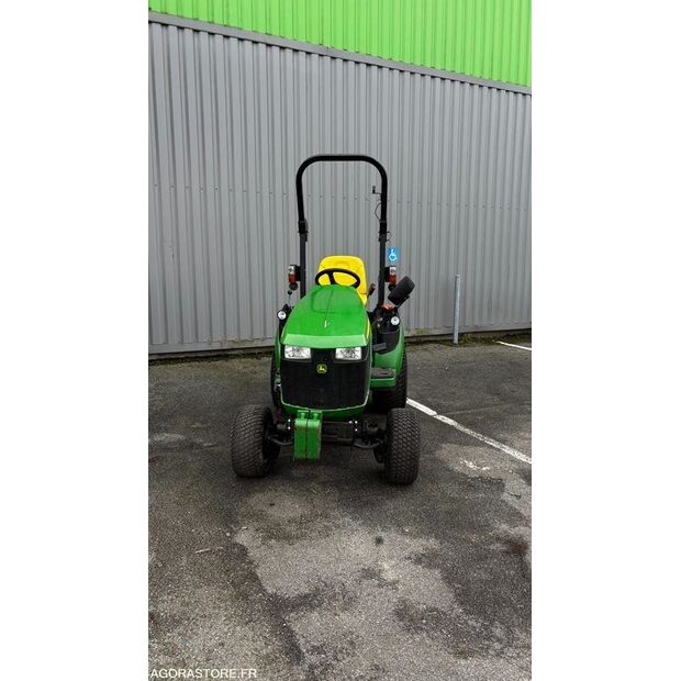 JOHN DEERE 1026R-45325196