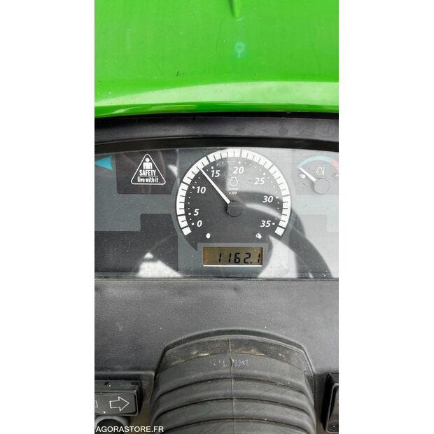 JOHN DEERE 1026R-45325204