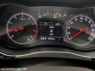 2017-opel-corsa-45325299