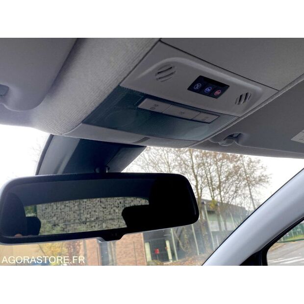 2017 أوبل CORSA-45325307