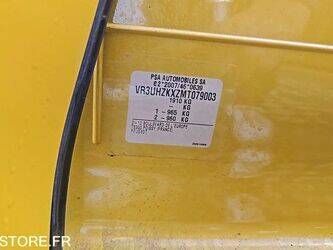 2021-peugeot-208-1413449-45325319