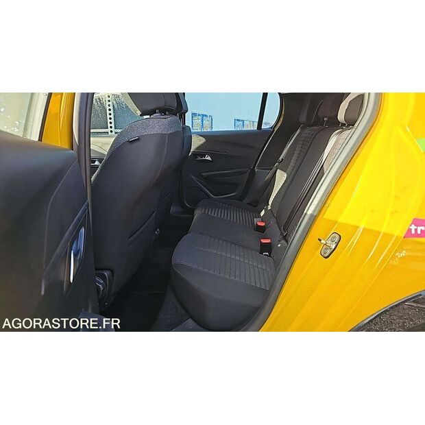 2021 Peugeot 208-45325325