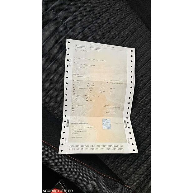 2021 Peugeot 208-45325332