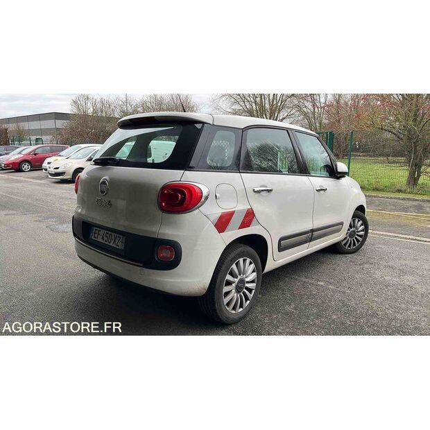 2016 Fiat 500-45325405