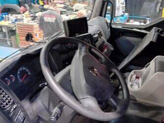 2016-renault-d-1413460-45325459