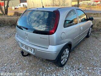 2006-opel-corsa-45325471