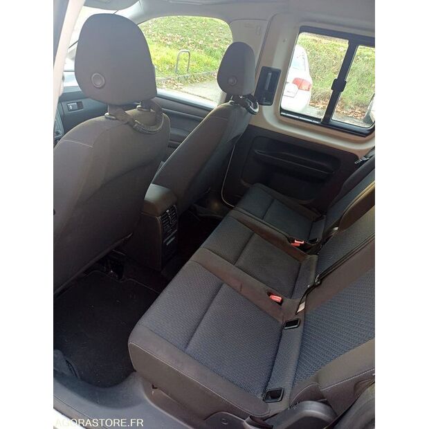 2019 Volkswagen Caddy-45325541