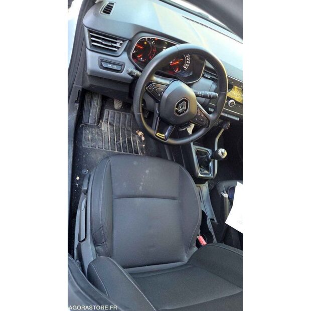 2020 Renault Clio-45325615