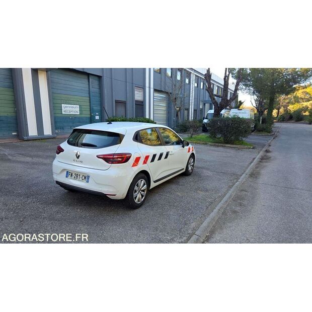 2020 Renault Clio-45325624