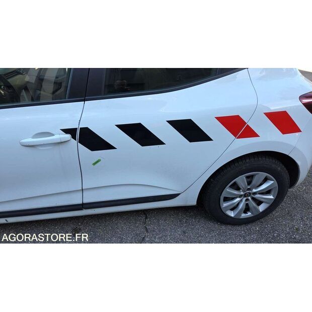 2020 Renault Clio-45325635