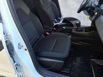 2020-renault-clio-1413192-45325638