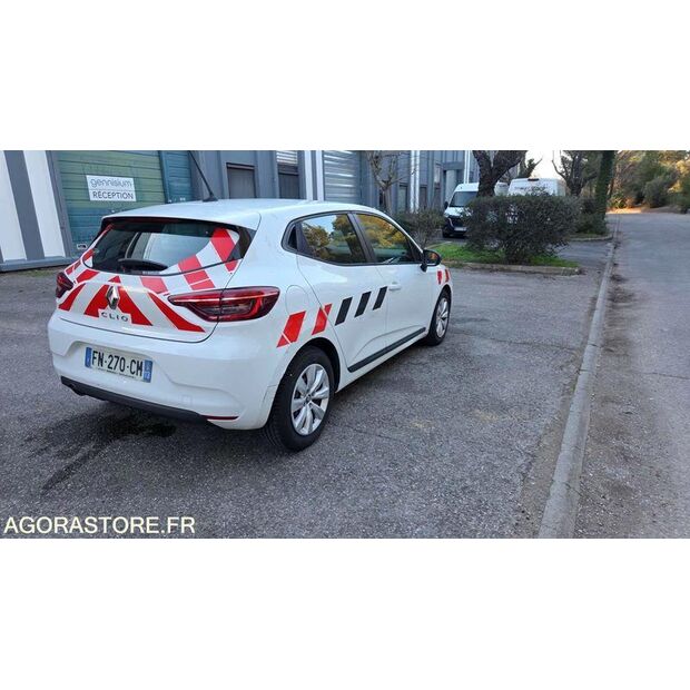 2020 Renault Clio-45325650