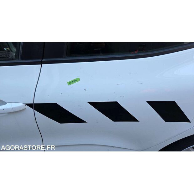 2020 Renault Clio-45325656