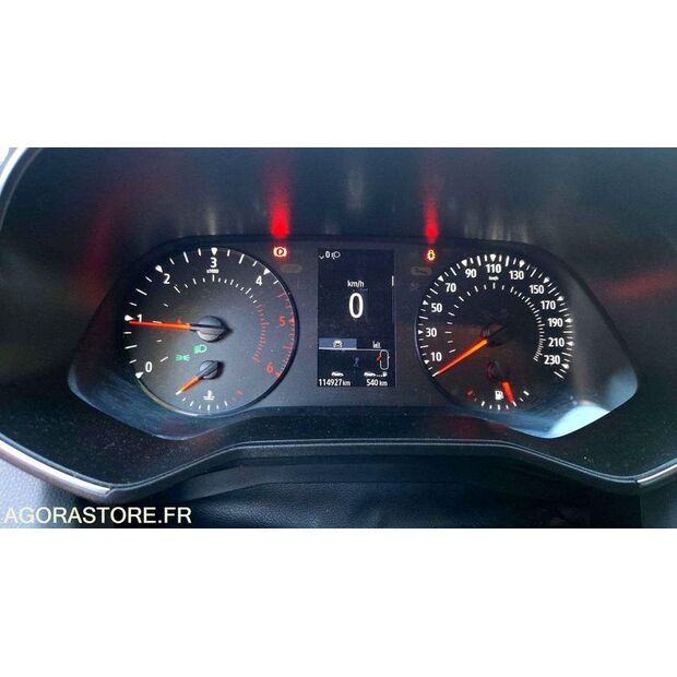 2020 Renault Clio-45325658