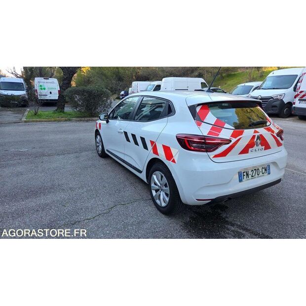 2020 Renault Clio-45325659