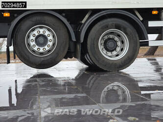 2015-volvo-fm-330-1320487-45325858