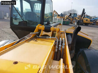 2019-jcb-540-140-1413335-45325941