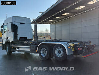 2021-renault-t480-1413481-45326037