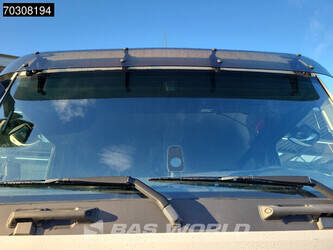 2020-man-tgs-18-470-1413485-45326179