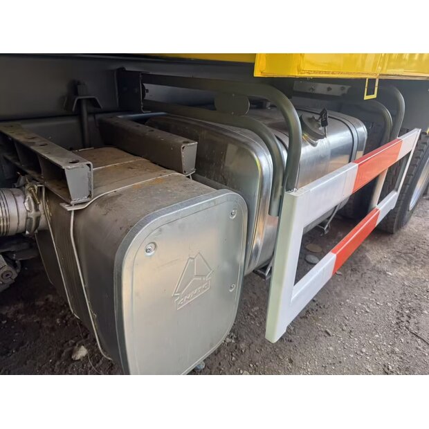 2024 هوو 371-45326266